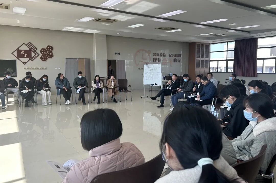 麦岛春日学术花艳市七院系列学术盛宴轮杯难再