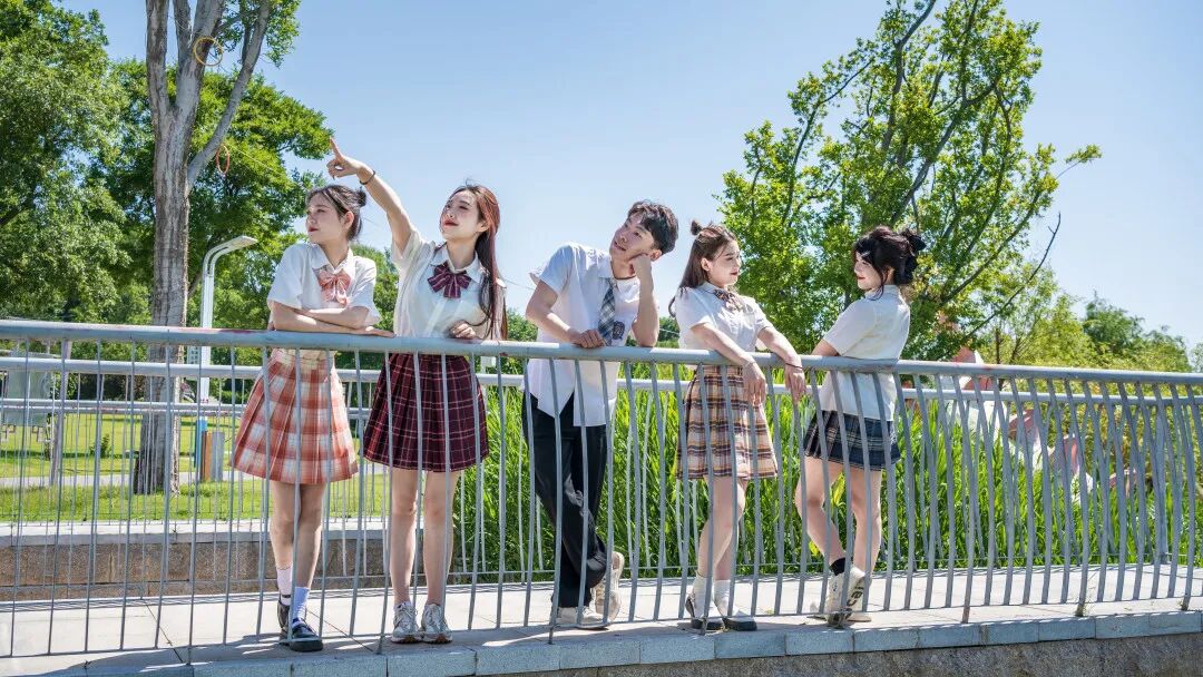 “毕业季 · 致青春”，你们要的免票来啦！这个暑期等你来撩~