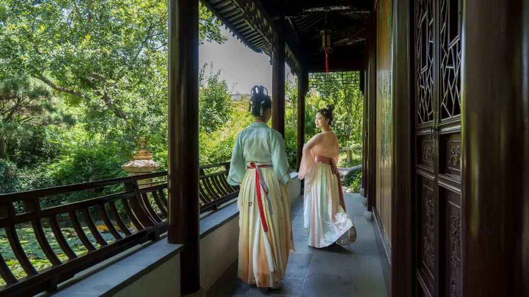 “毕业季 · 致青春”，你们要的免票来啦！这个暑期等你来撩~