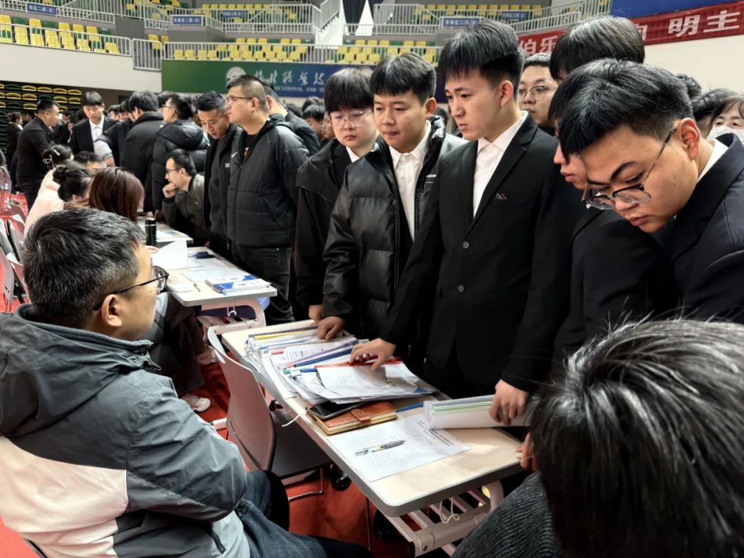 招聘会_招聘会心得体会300字_招聘会宣讲稿