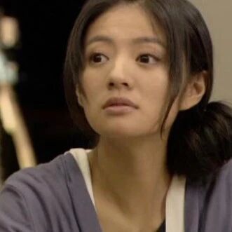 安以轩代夫取4000万被拒,法院:账户涉洗钱!曾经的偶像剧女神,如今靠积蓄养娃