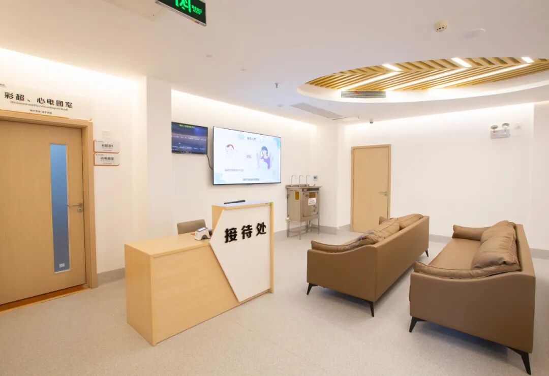 VOlusonE什么彩超机【重磅消息】准妈妈的福音！美国GE Voluson E10彩超进驻柳州二空医院啦！_https://www.jmylbn.com_新闻资讯_第14张