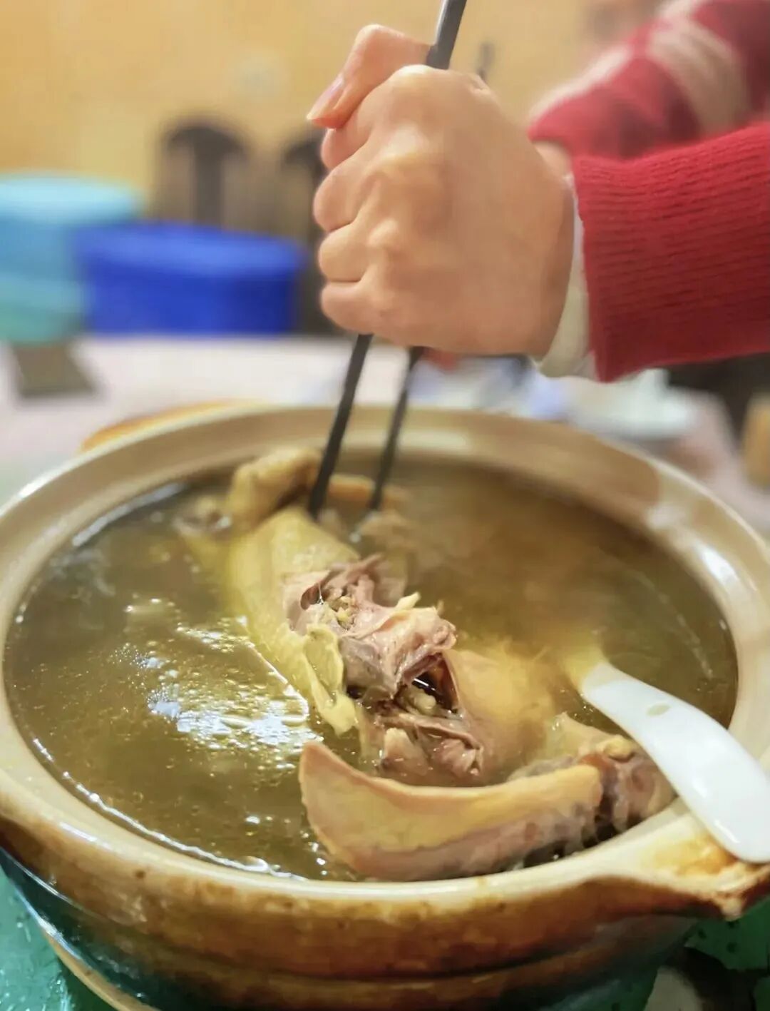 高铁3h直达，小吃10元管饱！不愧是文学届美食家笔下的宝藏县城！