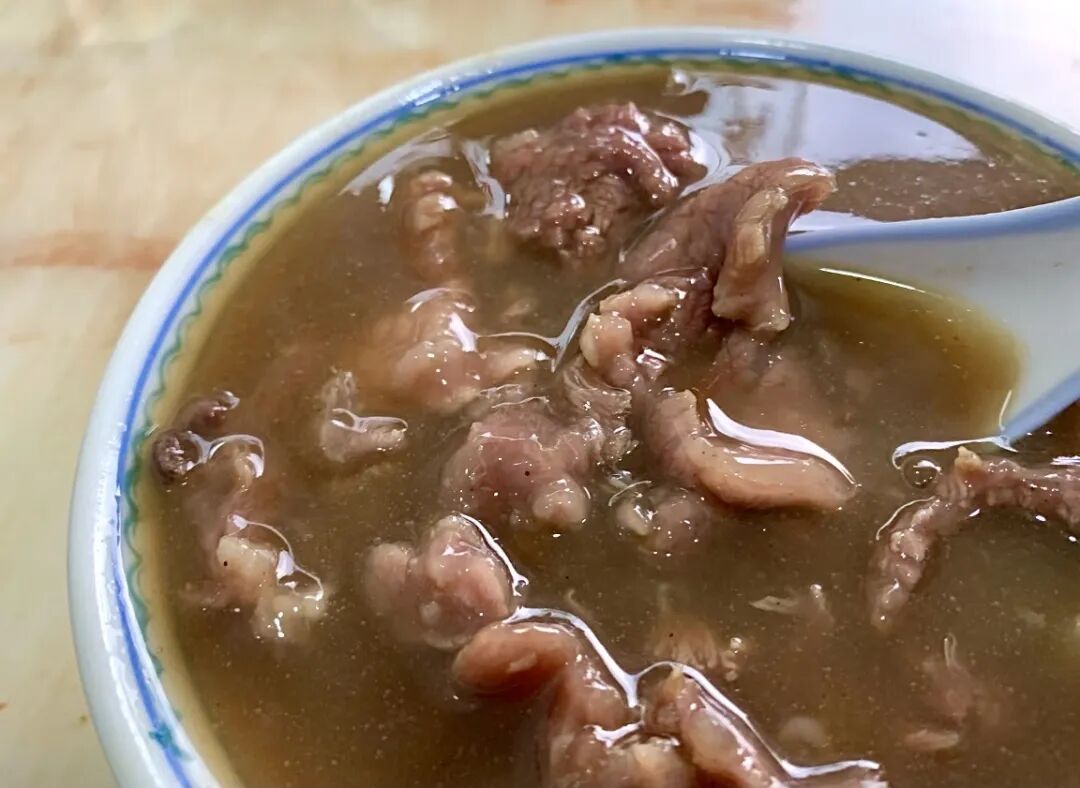 三省交接又找到一座冷门又好吃的小城，美食比厦门还王炸！