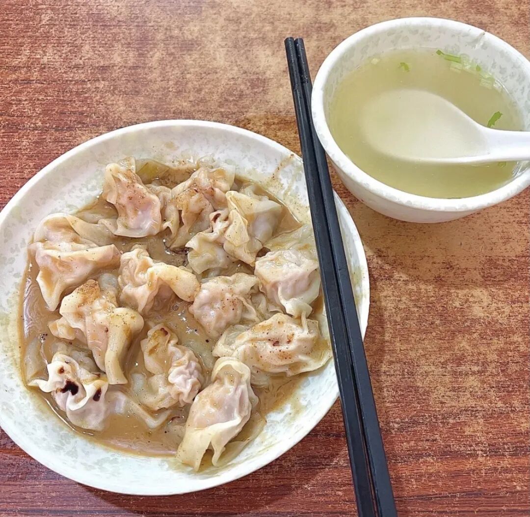 三省交接又找到一座冷门又好吃的小城，美食比厦门还王炸！