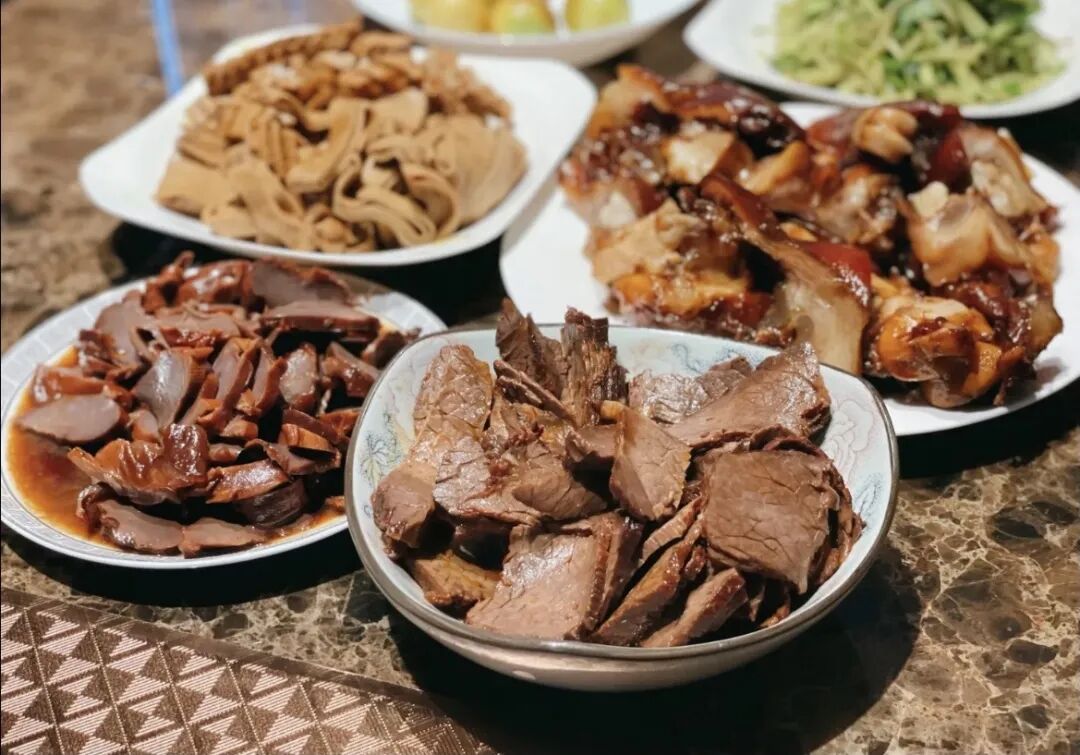 这座低调的宝藏小城，竟藏着1块钱就能get的百年小吃！