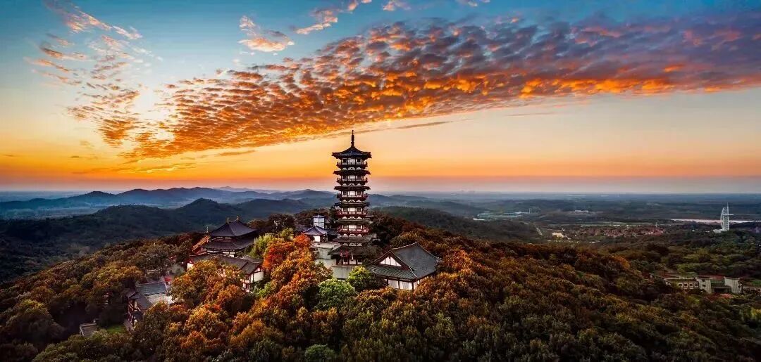 这座低调的宝藏小城，竟藏着1块钱就能get的百年小吃！