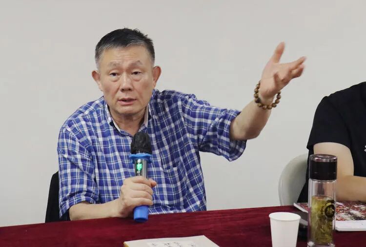 代表團團長、姑蘇文聯主席徐圭遜.png