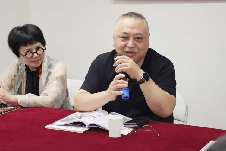 姑蘇美協主席曹潺明.png