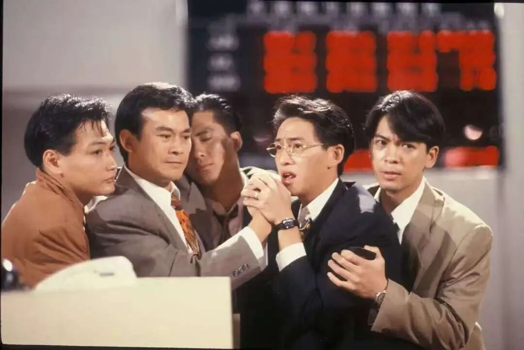 真实故事计划｜在回本路上挣扎的年轻人