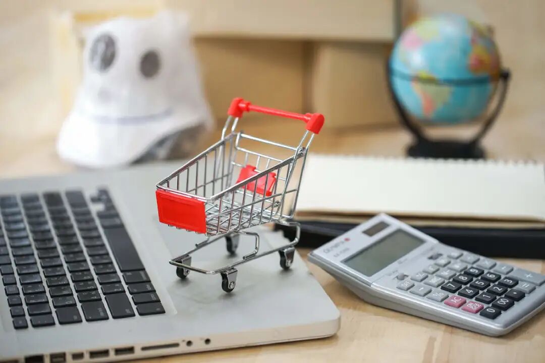 Temu式全托管，正在革跨境商家的命？