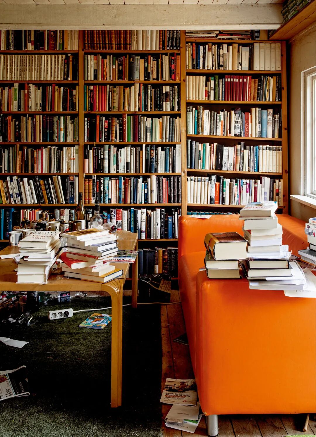 作家书房里最显著的不是书,而是对同行的隐秘致敬|此刻夜读 - chrome