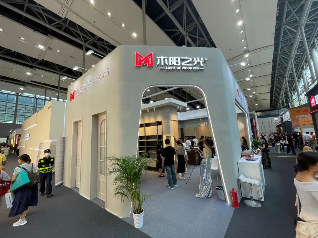 展会现场高端展位设计实景