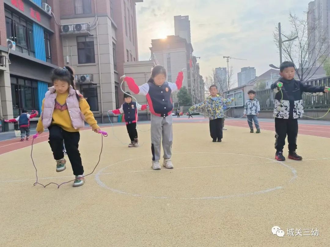 优质晨间锻炼分享经验_晨间锻炼方案_晨间锻炼的意义与作用