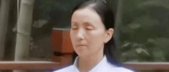 陶虹素颜上节目，眼窝凹陷皮肤松弛，想不装老都难！