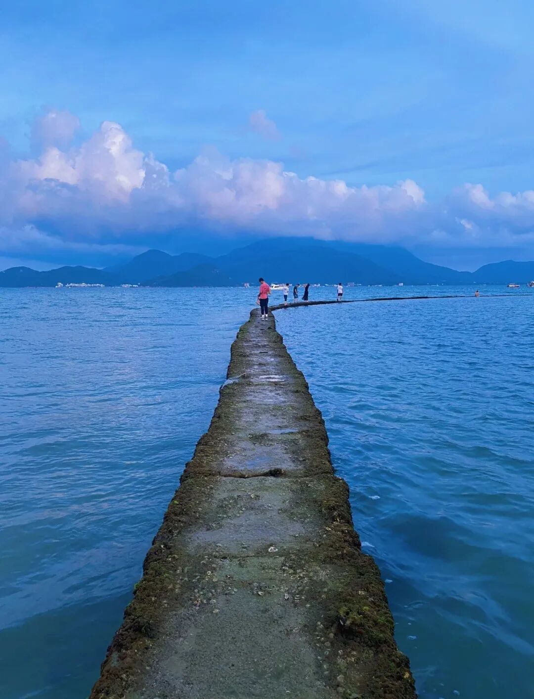 gf]门票:免费[gf]3164[/gf]被称为"小鼓浪屿",深圳唯一有海岸线的村子