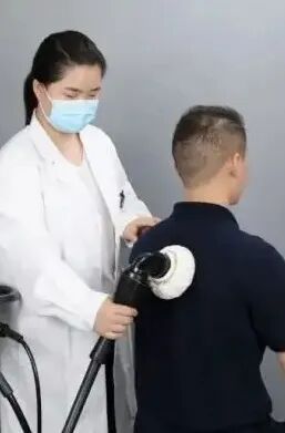 为什么要电动吸痰排痰设备有哪些？为什么推荐使用咳痰机？看完这个就懂了！_https://www.jmylbn.com_新闻资讯_第24张