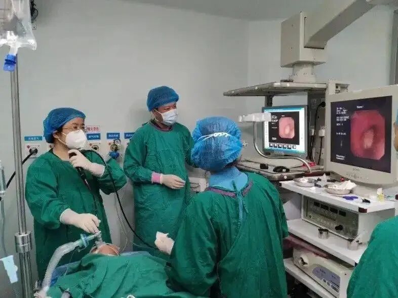 为什么要电动吸痰排痰设备有哪些？为什么推荐使用咳痰机？看完这个就懂了！_https://www.jmylbn.com_新闻资讯_第29张