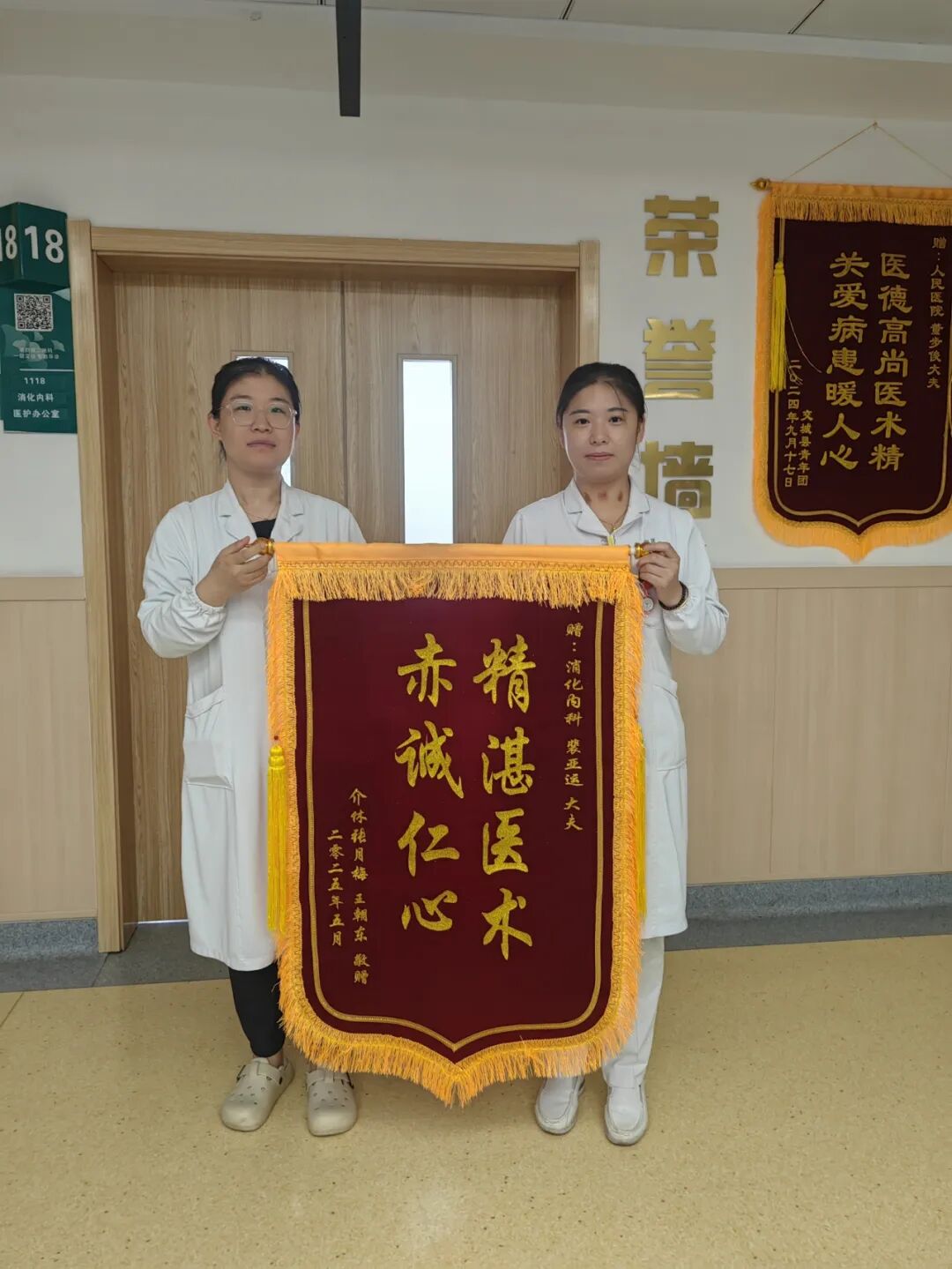 4a076a04831561cf109ecdcbc50ac4b.jpg