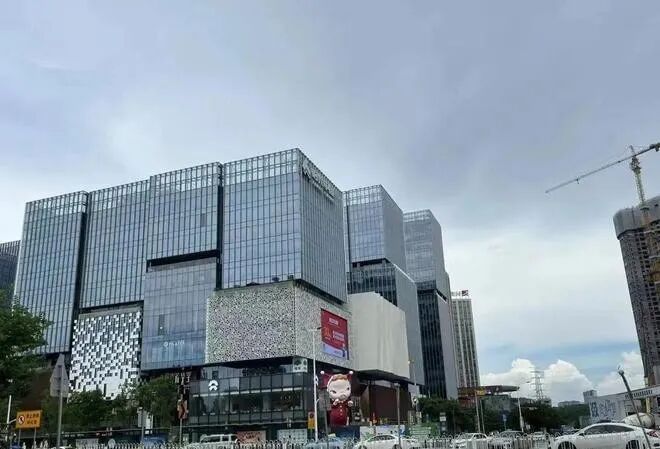 番禺变非限购区后，万博悦府也跟着吹风价下探到4.8万了？