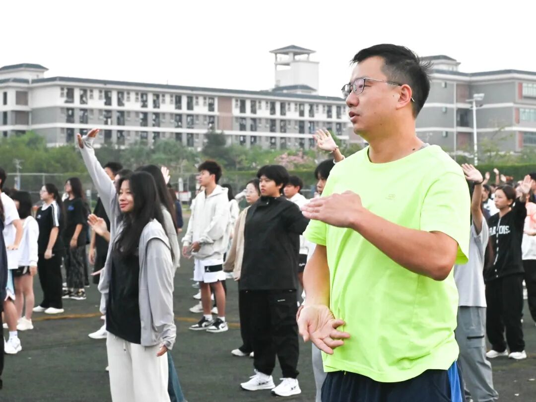 明德书院 | 阳光晨跑 绽放青春活力