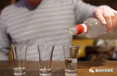 白酒批发，白酒批发一手货源去哪个网站！