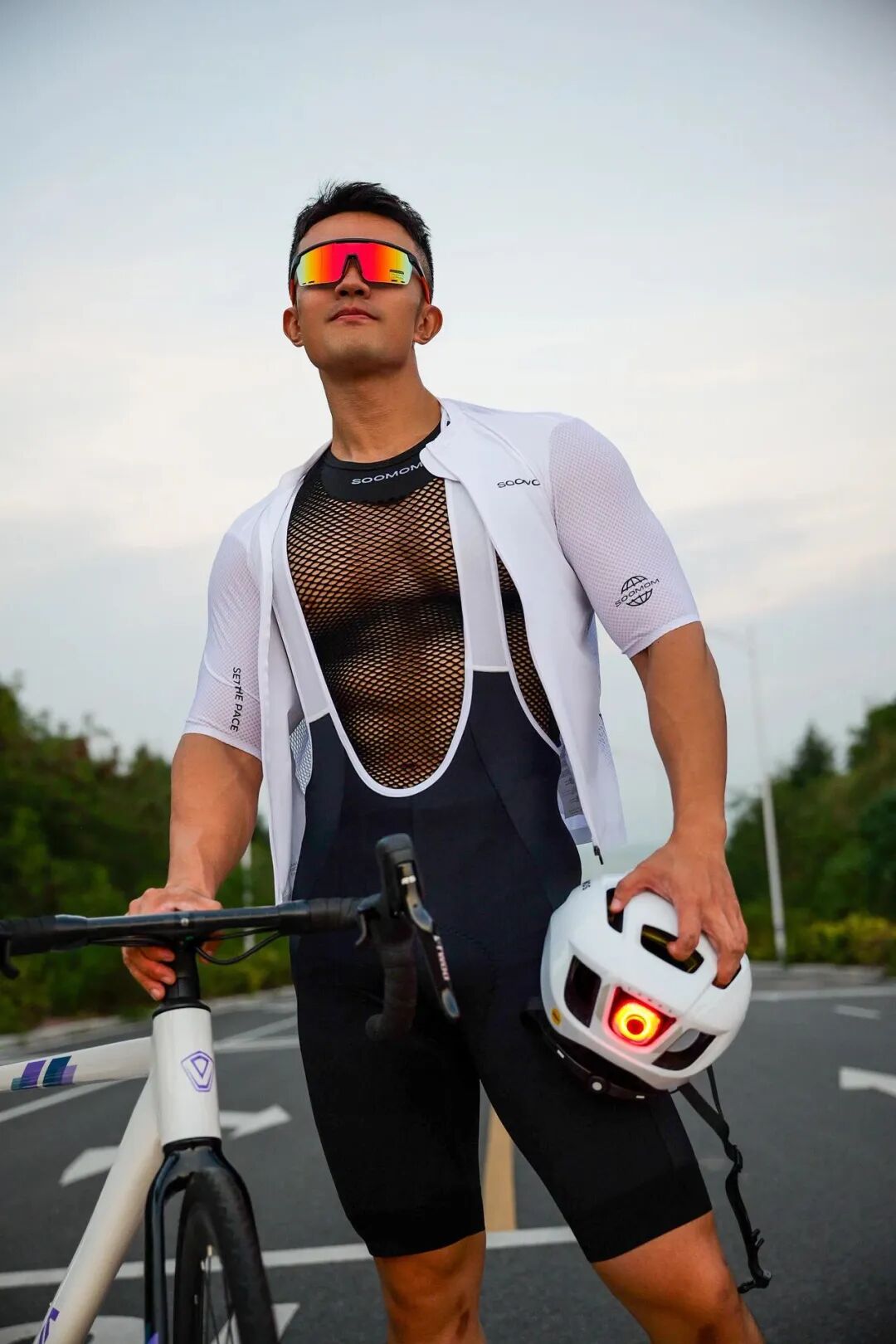 肌肉博主特大昊洗澡视频被删了！尺度太大了？