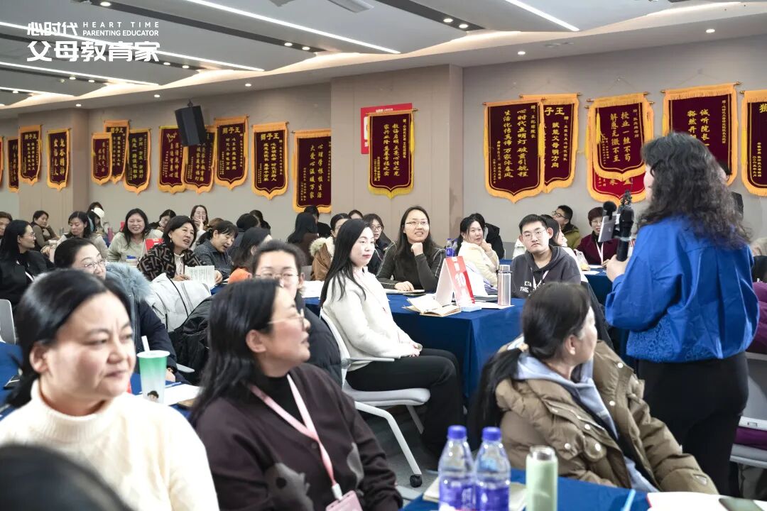 当孩子说“爸爸根本就不爱我”时该怎么办？