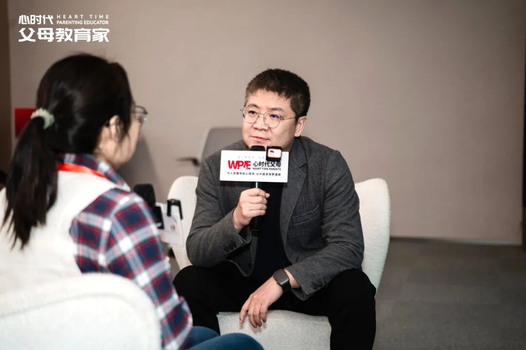 哪怕躯体化也要去上学？王克老师的一席话，揭开了千万家庭的泪与痛