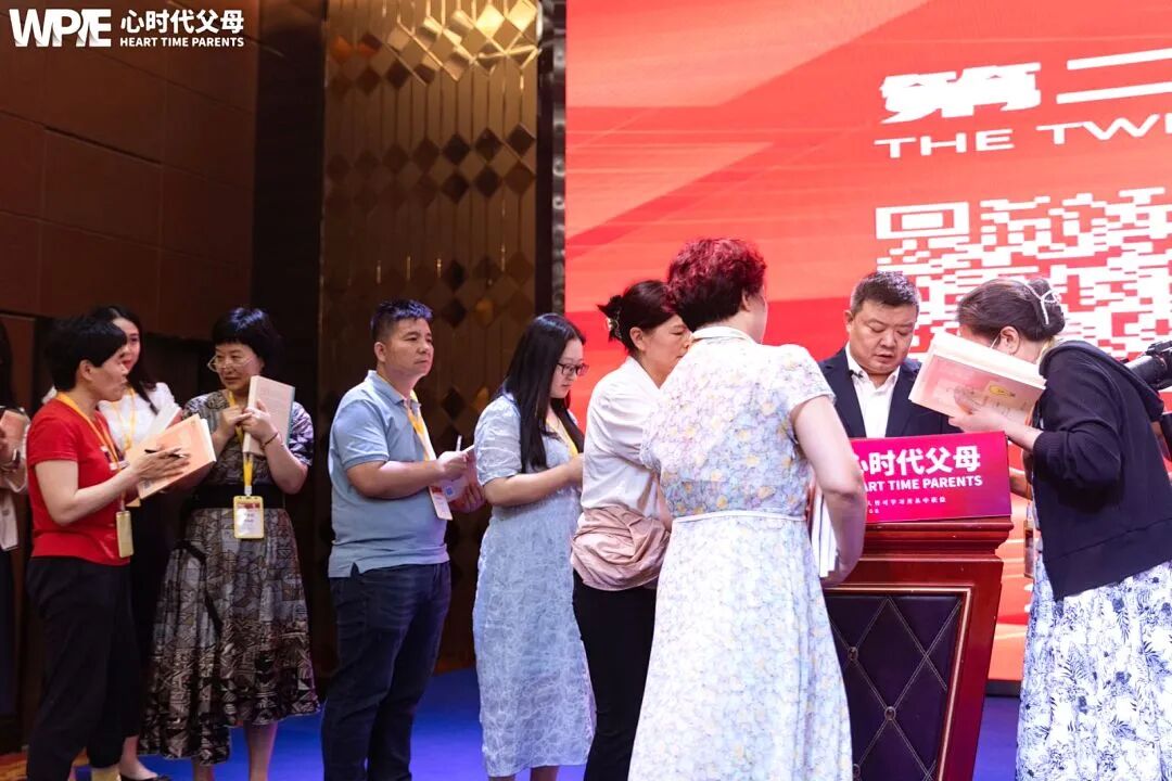 【家庭生态导师班】“妈，你把他领走吧！”“我不领！”——那一刻，男孩儿觉得全世界都不要他了