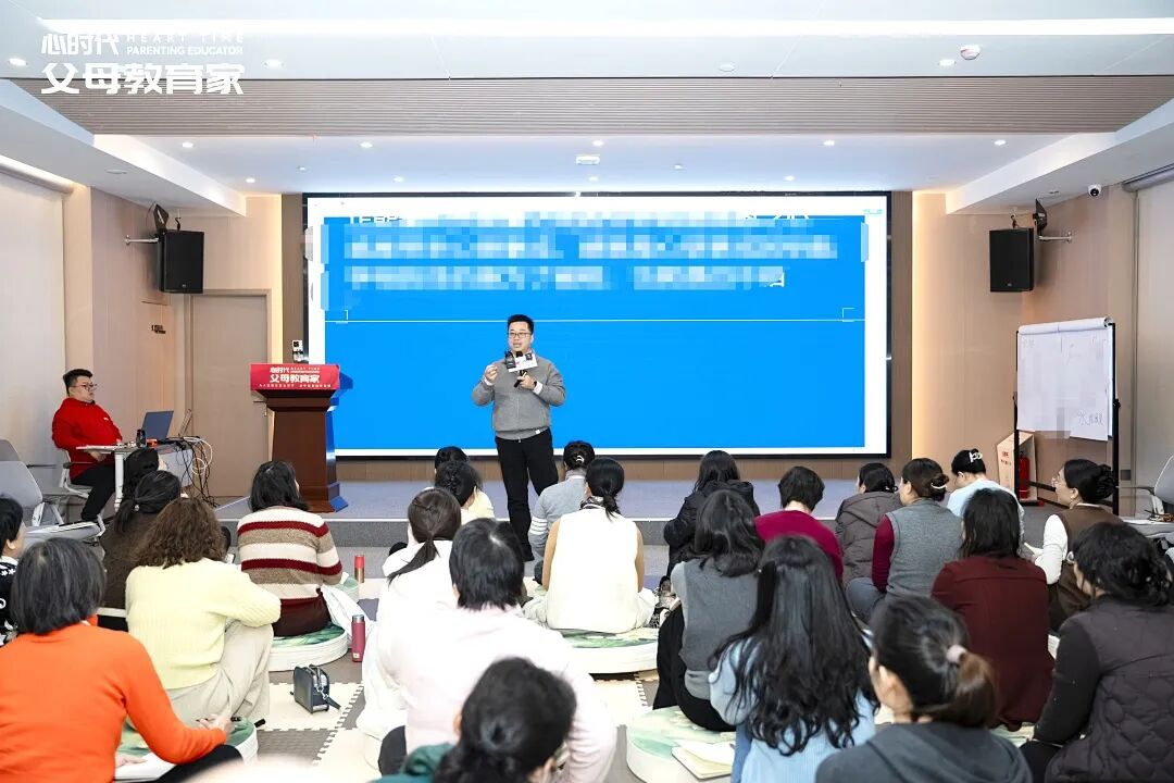 【学习军师方案班 · 中级】三轮冲突、三次对抗，手机少玩1.5小时，亲子关系不降反升？