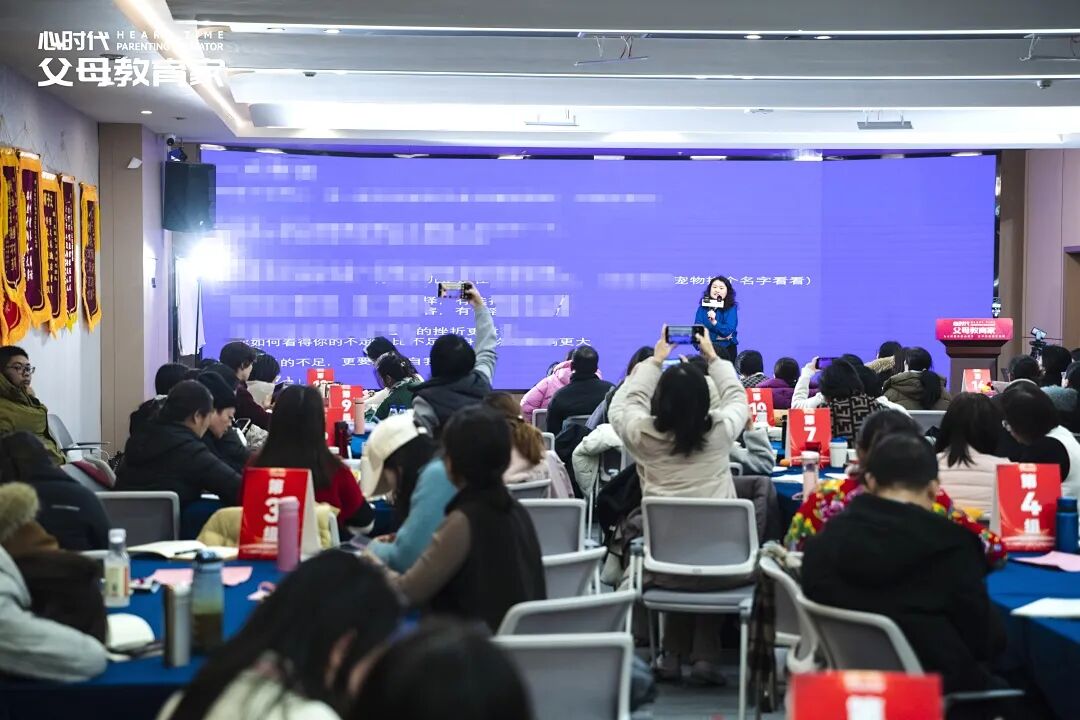 【女性力量中级班】照顾婆婆多年，却被老公说“你活该”......