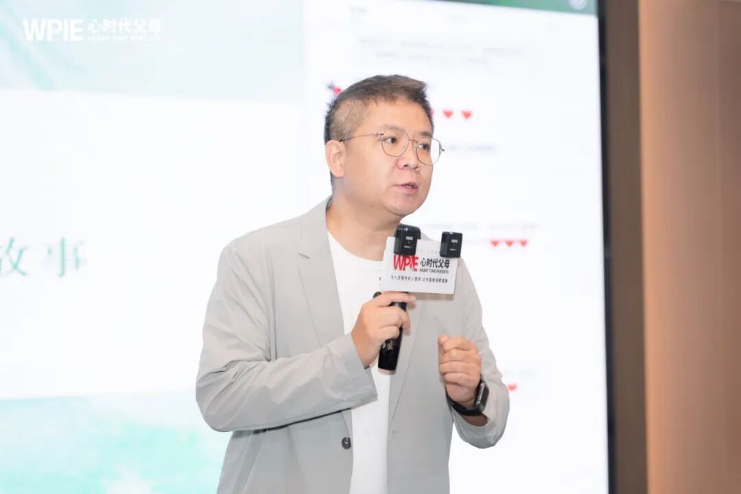 高二孩子考100多分，妈妈想让他复读高一？王克老师：“千万别回头！”