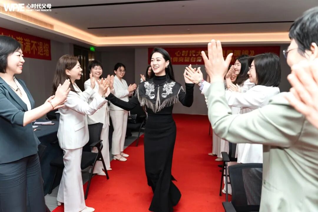 “我活成了好妈妈，却成为不了好女儿”：直到退出这场心理游戏，我才真正看见母亲