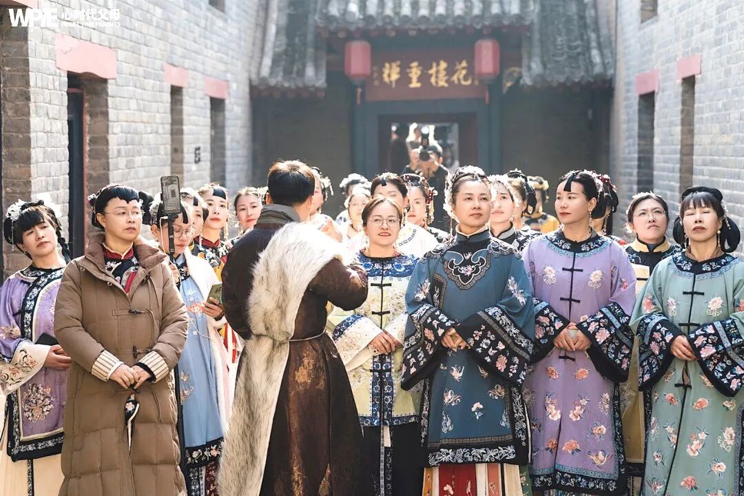 帮女儿入选，她没笑；靠自己拿“优”，她却笑了——我以为我在帮孩子赢，其实我在让她输！