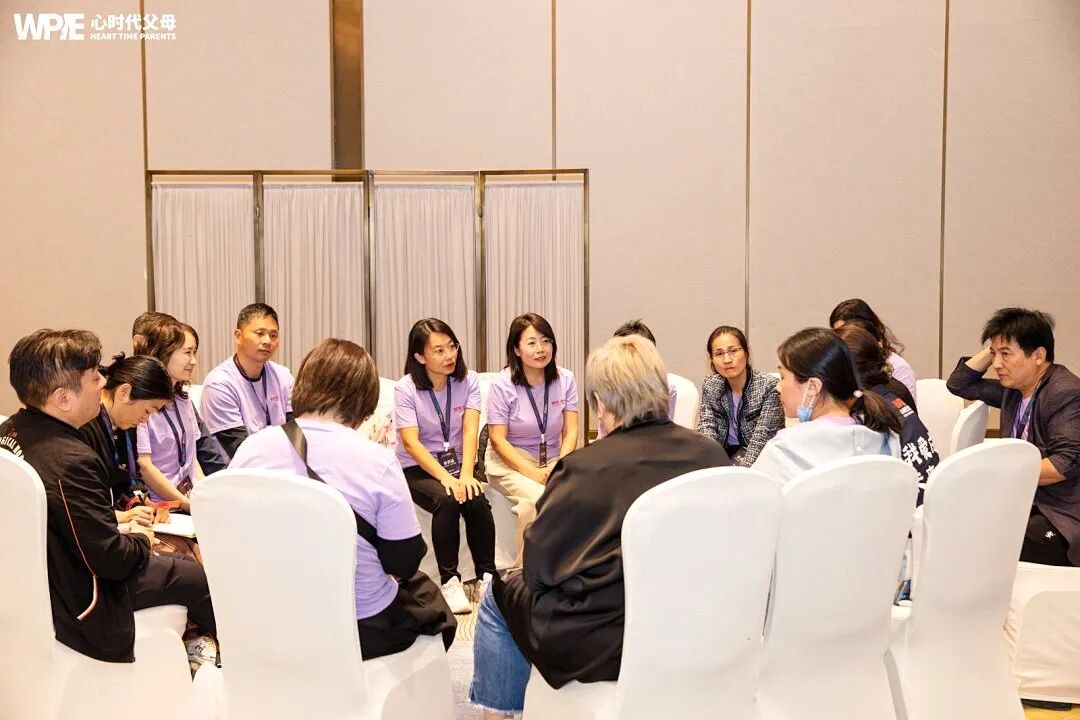 不吼不骂就能让孩子主动放下手机的5个秘诀，你想学吗？