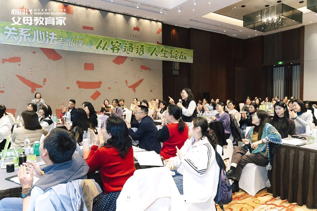 直播时被骂“骗子”，王克老师笑了：“但凡跟他多说一句，你就输了”