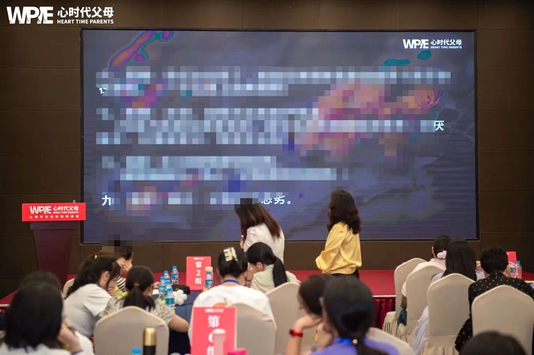 “姐姐就该多付出”“拒绝就是不孝”——文聪老师一语道出残忍的真相：“在至亲眼里，钱比你重要！”