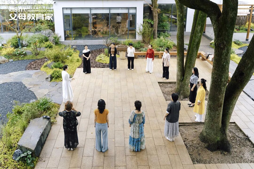 【七日正念瘦身营】别被家庭困惑憋出身心病：你吃下去的不是饭，是家里没人接住的心事！