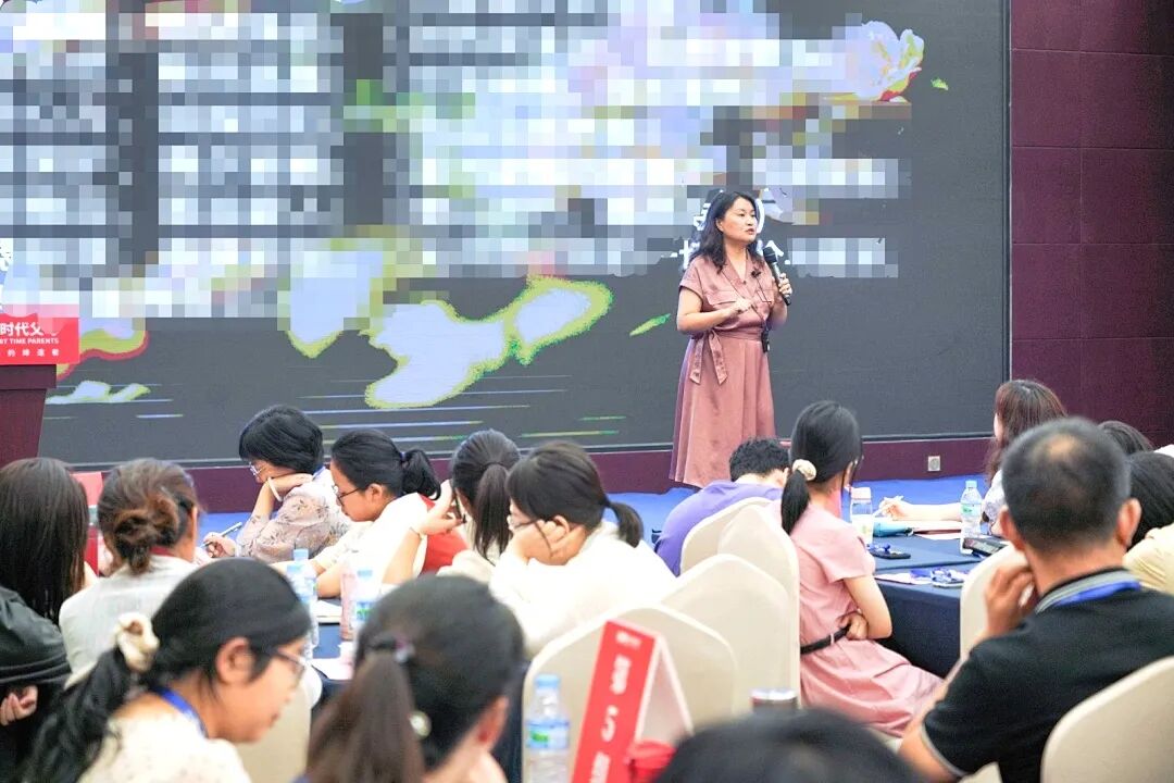 你以为孩子不上学是因为脱发？文聪老师一语道破：“他是先不想学了，才拿脱发当‘替罪羊’！”