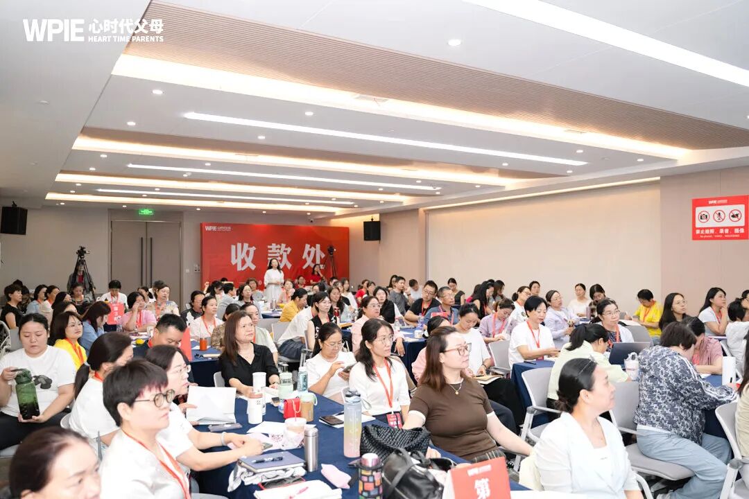 从“胆小鬼”到“勇敢的姑娘”——原来，曾经那个不敢上学的小孩，是我见过最勇敢的自己！