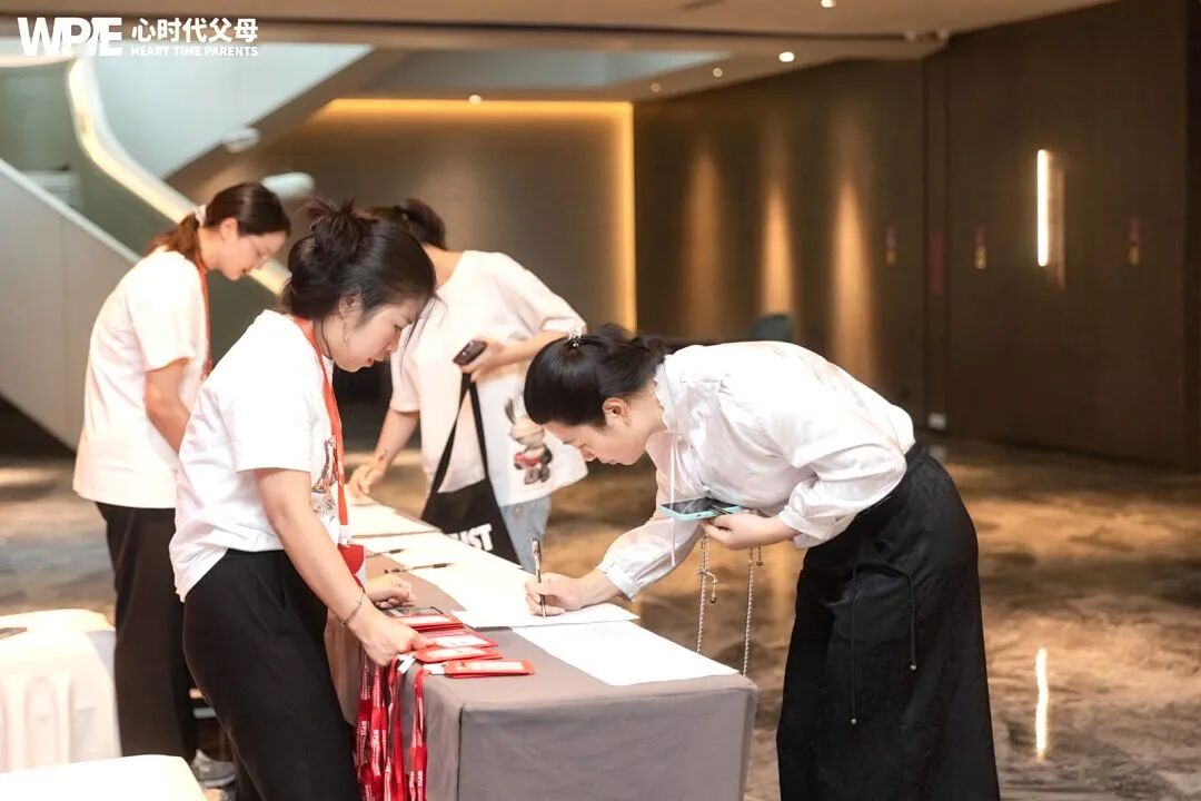 寒假育儿困局：寒假“盯”出来的，到底是成绩，还是问题？