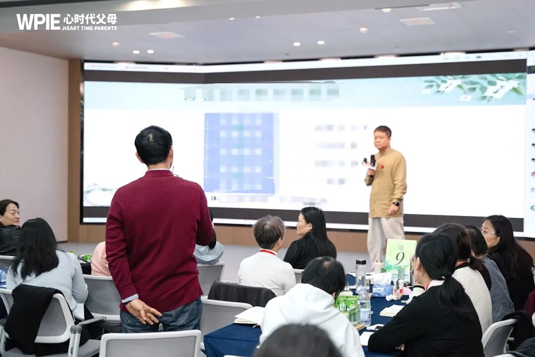 去他的“乖”！我们总想让孩子“乖”，却忘了自己当年心里藏了多少委屈