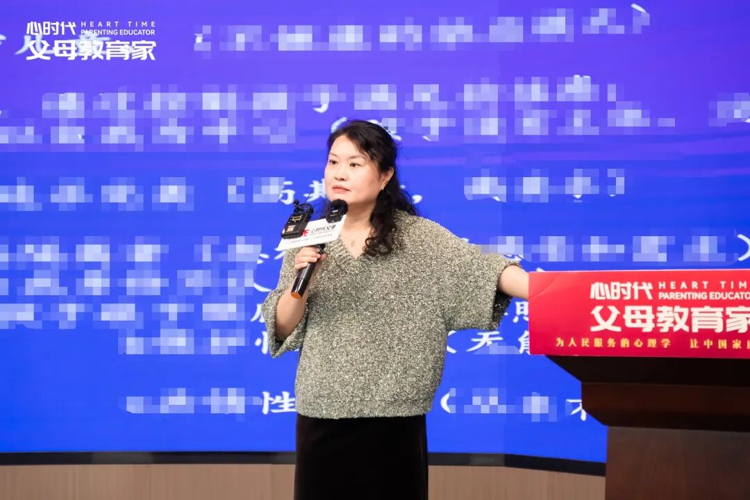 老公婚内出轨，我该体面离婚还是蓄意报复？