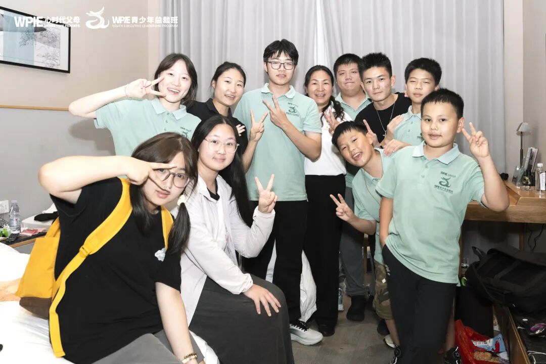 孩子锁上的门，别去撬——青春期孩子关门“不正常”？那是你太“正常”了