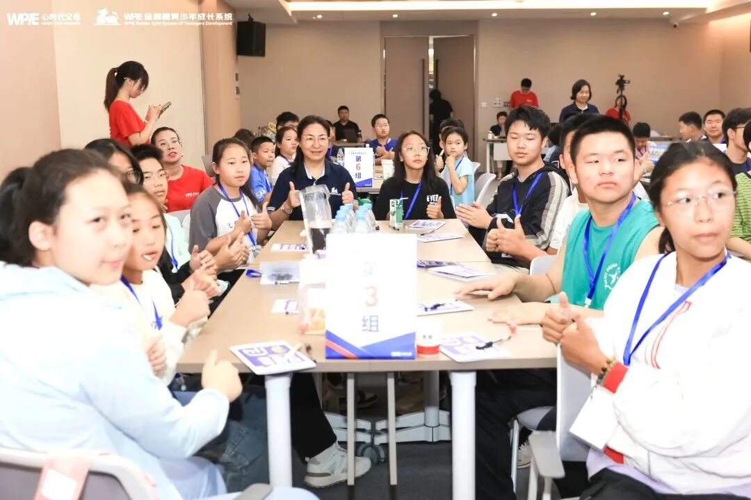 别再做“纠错型父母”了，试试“托举型导师”？