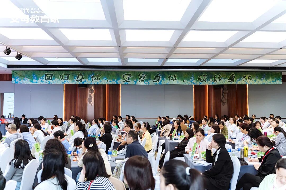 妈妈给小侄女炸薯条，我扭头就走——王克老师：“你不敢对妈妈撒的娇，最后都变成了对老公发的火”