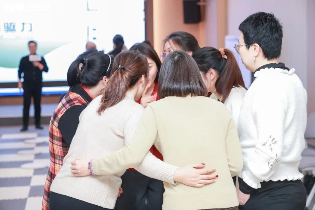 读海勇老师的文章有感——别让“商量”变成“失职”，别让“对不起”变成“表演”！