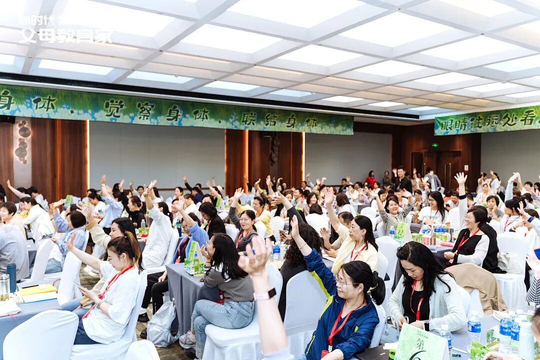 【心身心理学中级班】“你管不住，就会有别人管”：一个17岁男孩的刀，和一个家庭的软肋！