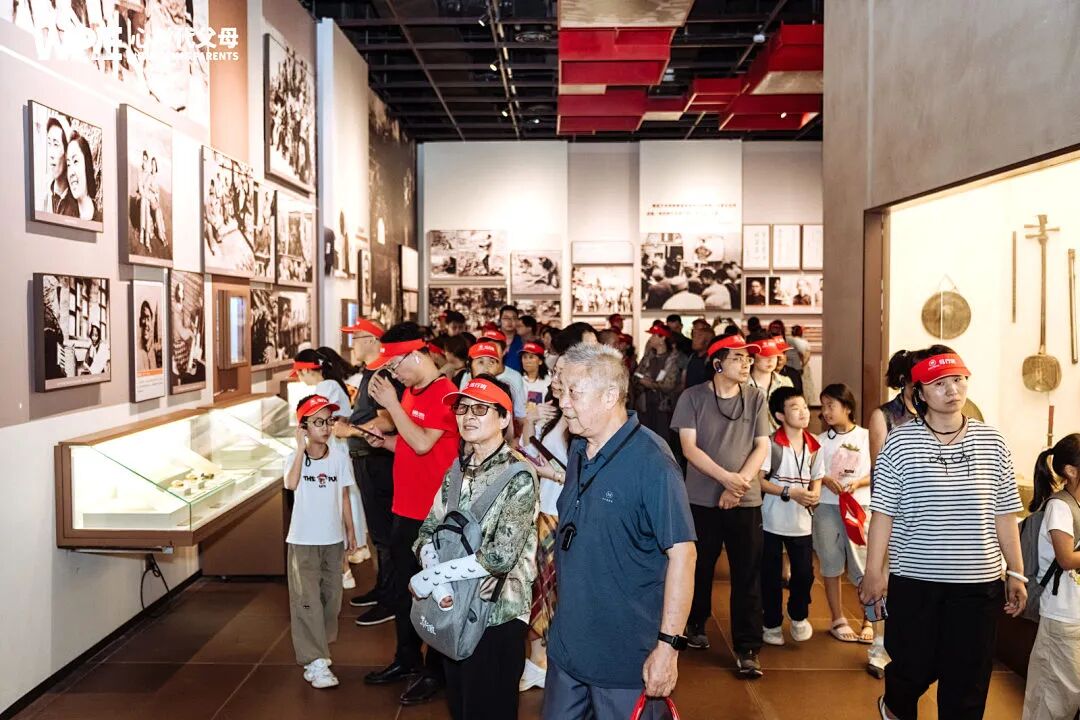孩子退步时你崩溃？孩子优秀时你领功？——不归功，不归罪才是父母最该有的清醒